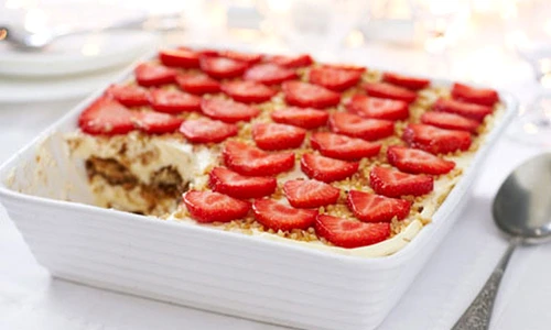 tiramisu cu capsuni jpeg