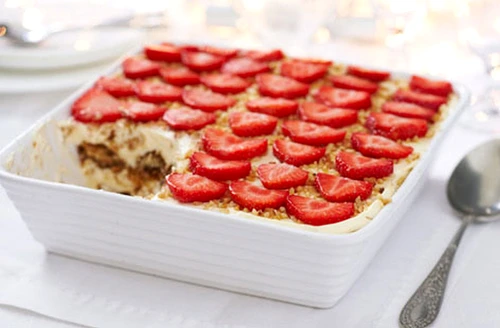 tiramisu cu capsuni jpeg