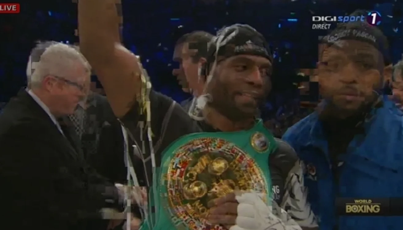 Lucian Bute nu a reuşit să fie convingător pentru arbitri în meciul cu Jean Pascal (captură Digisport)