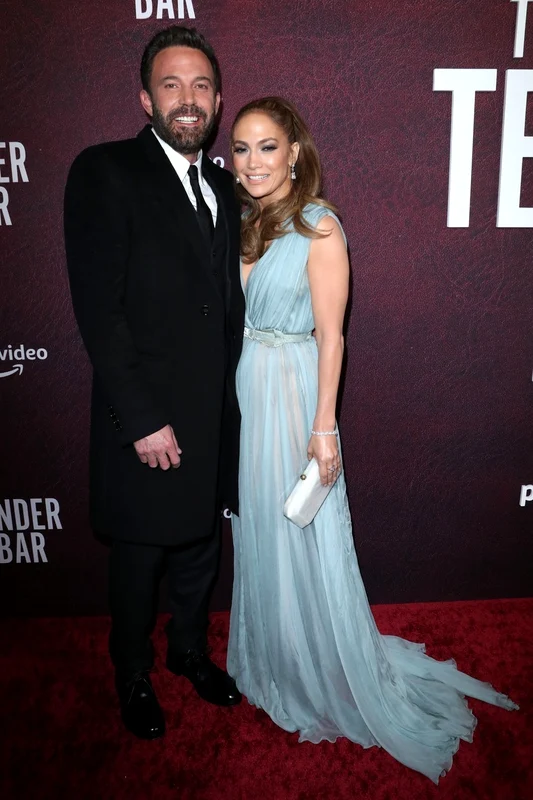 2 jennifer lopez si affleck la premiera jpg jpeg