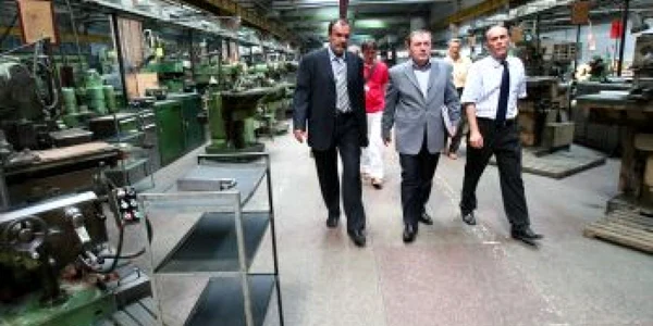 Craiova: Avioane Craiova cu un picior în groapă