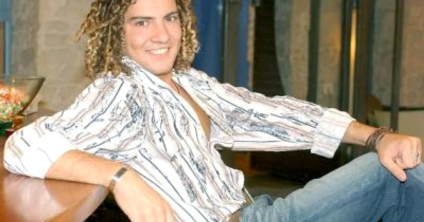 Spania: David Bisbal: "Profesia nu mă împiedică să beau o bere într-un bar”