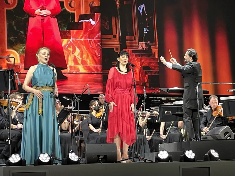 Opera