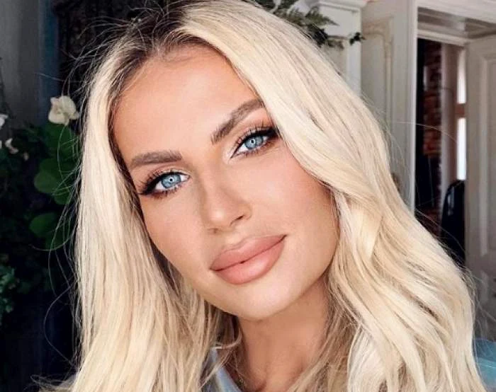 Andreea Bănică are nevoie de o mână de ajutor în gospodărie Foto: arhivă