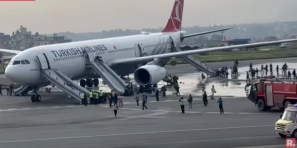 incendiu avion Turkish Airlines captura Republic World png