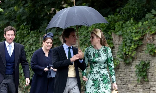 Jack Brooksbank, Prințesa Eugenie, Edoardo Mapelli Mozzi și Prințesa Beatrice la nunta lui Peter Phillips cu Harriet Sperling profimedia 1108326521 jpg