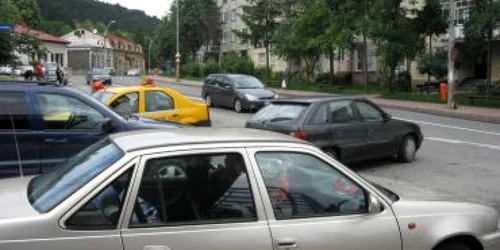 Neamţ: Se amenajează încă o intersecţie cu sens giratoriu în Piatra Neamţ