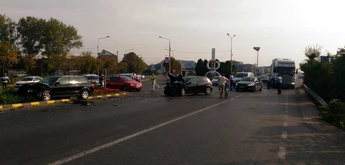 Maşinile implicate în accident FOTO: Dan Badiu