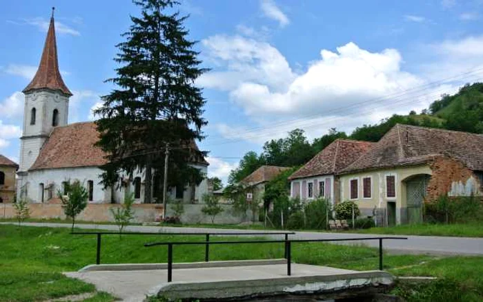 Satul Cund, Transilvania FOTO Corina Fătu