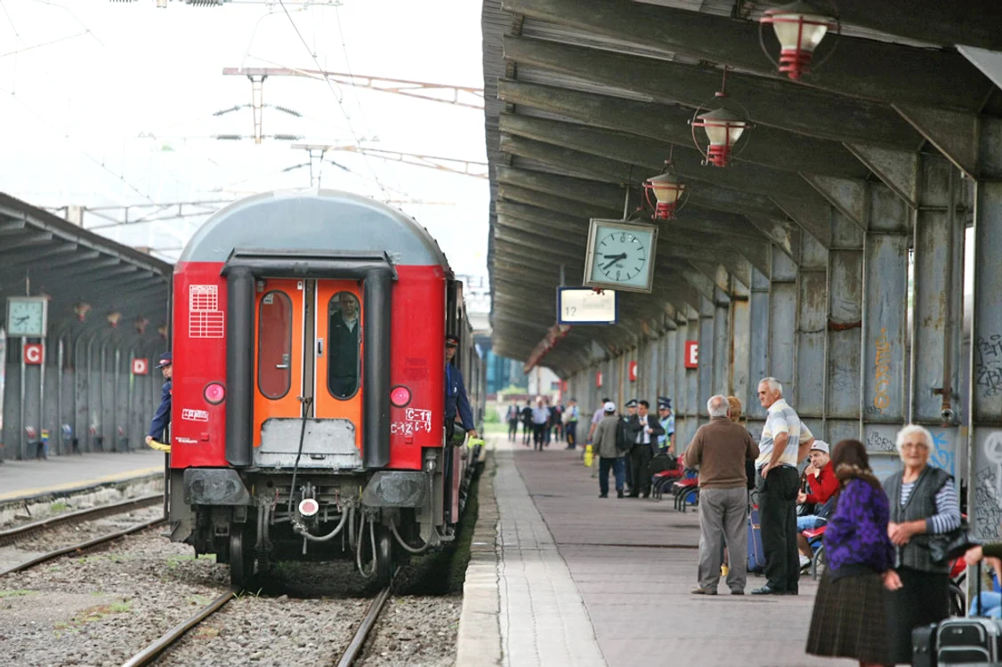 
    După minivacanţa  de Paşte, şoselele au  fost supraaglomerate  