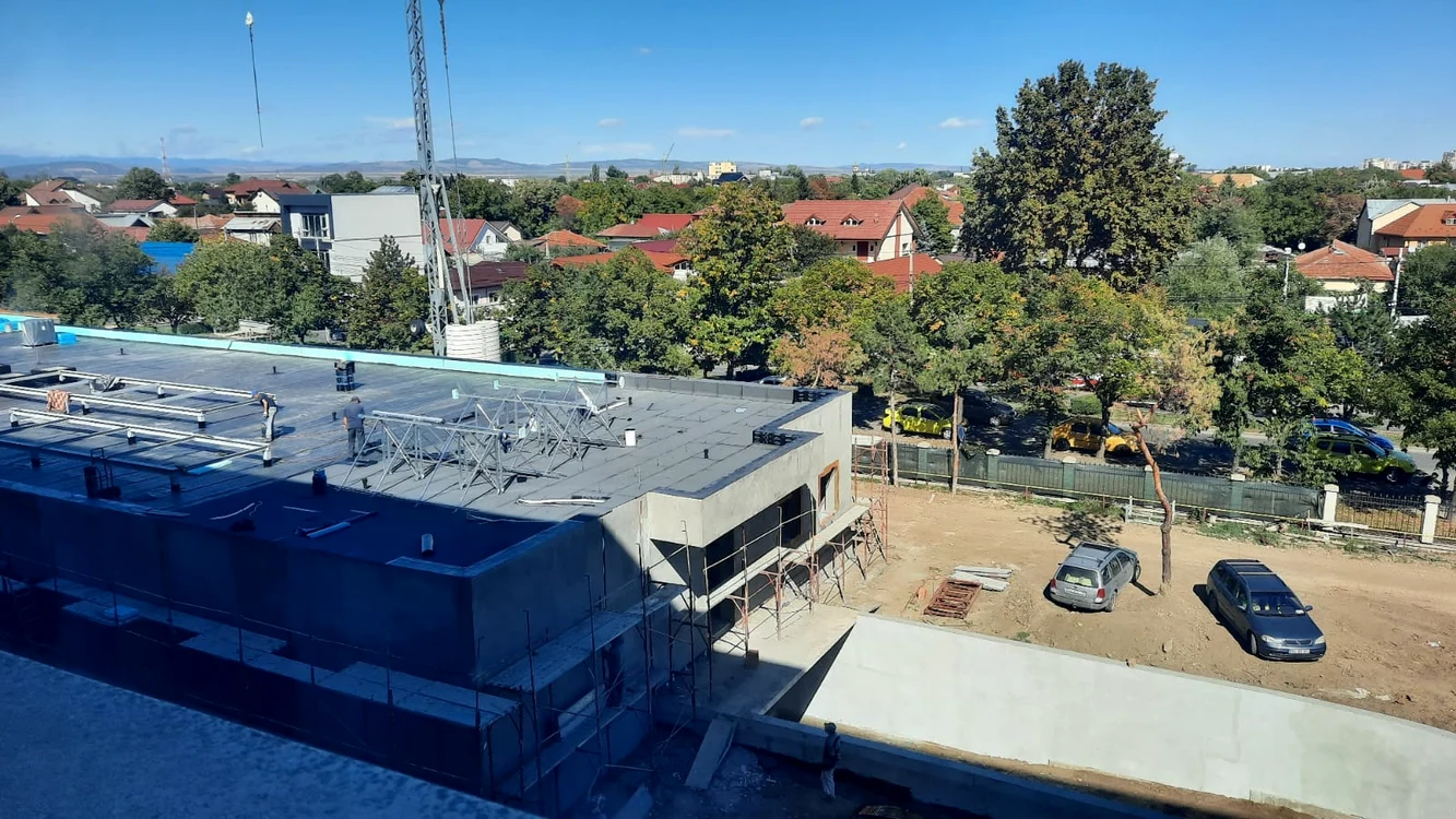 Spital în construcție