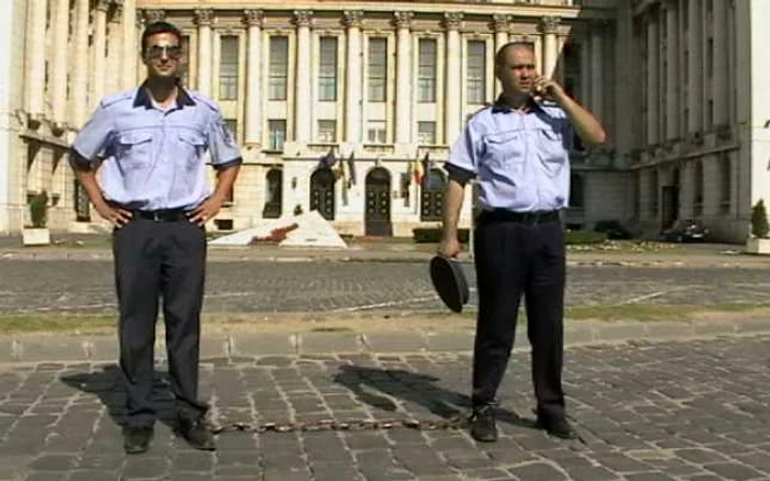 Agenţii de poliţie au protestat şi atunci când ministru de Interne era Traian Igaş FOTO Adevărul