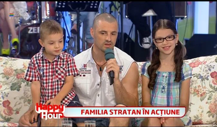 Pavel Stratan a venit în emisiune cu copiii săi (captură: PRO TV)