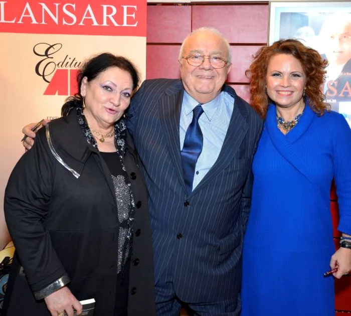 prof.univ.dr.Monica Pop, Alexandru Arsinel si Oana Georgescu