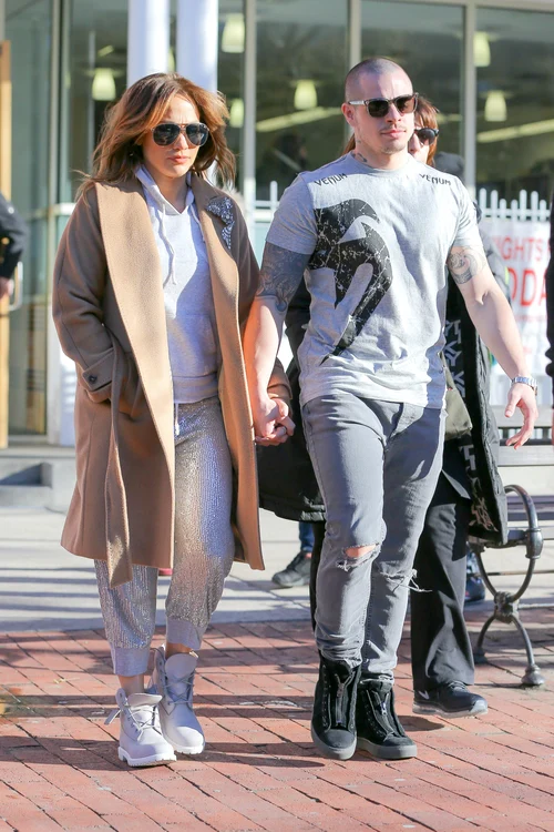 Jennifer Lopez & Casper Smart Out In NYC jpeg