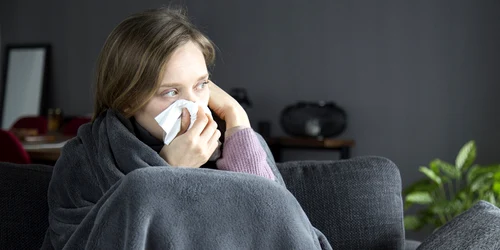 Răcelile pot apărea favorizate de gesturi banale  Foto Freepik com jpg