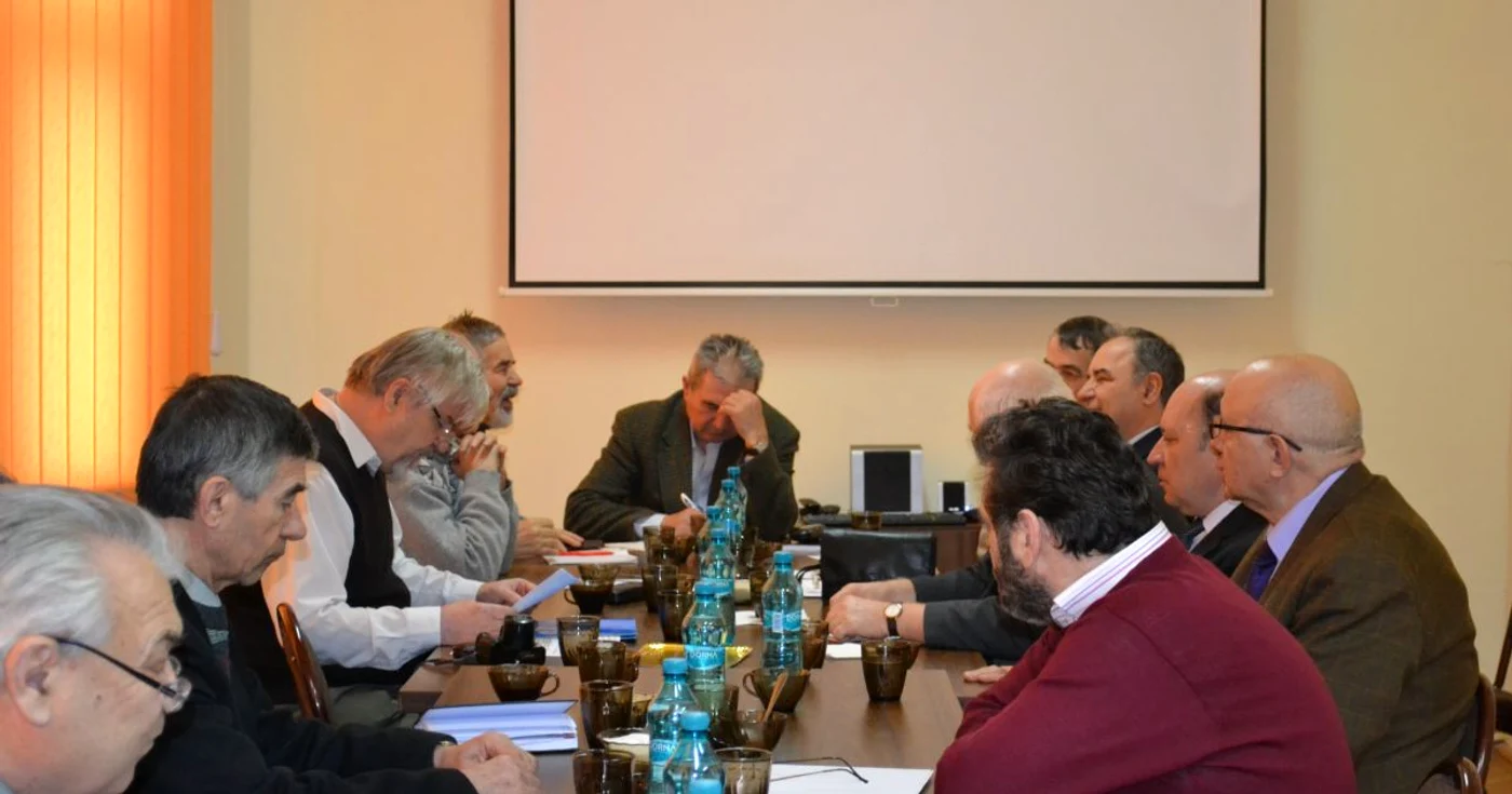 În Bacău se înfiinţează Forul Civic de Educaţie şi Cultură FOTO Mircea Merticariu