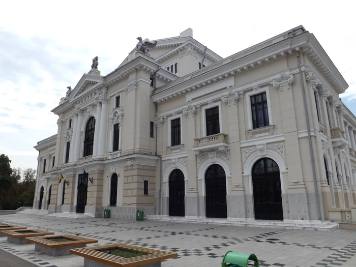 Evenimentul este găzduit de Palatul Culturii din Turnu Severin