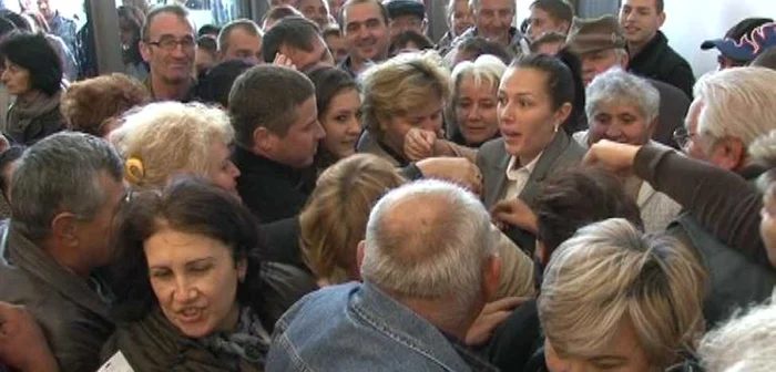 Orădenii s-au înghesuit la deschiderea OSC