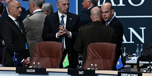 Mircea Geoana la Summitul NATO FOTO Fb Mircea Geoană jpg