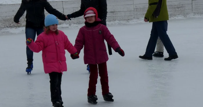 Copiii s-au  distrat cel mai bine pe patinoarul din Ştrand