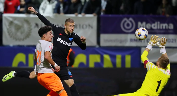 Bîrligea a redevenit golgheterul știut. Foto Facebook FCSB