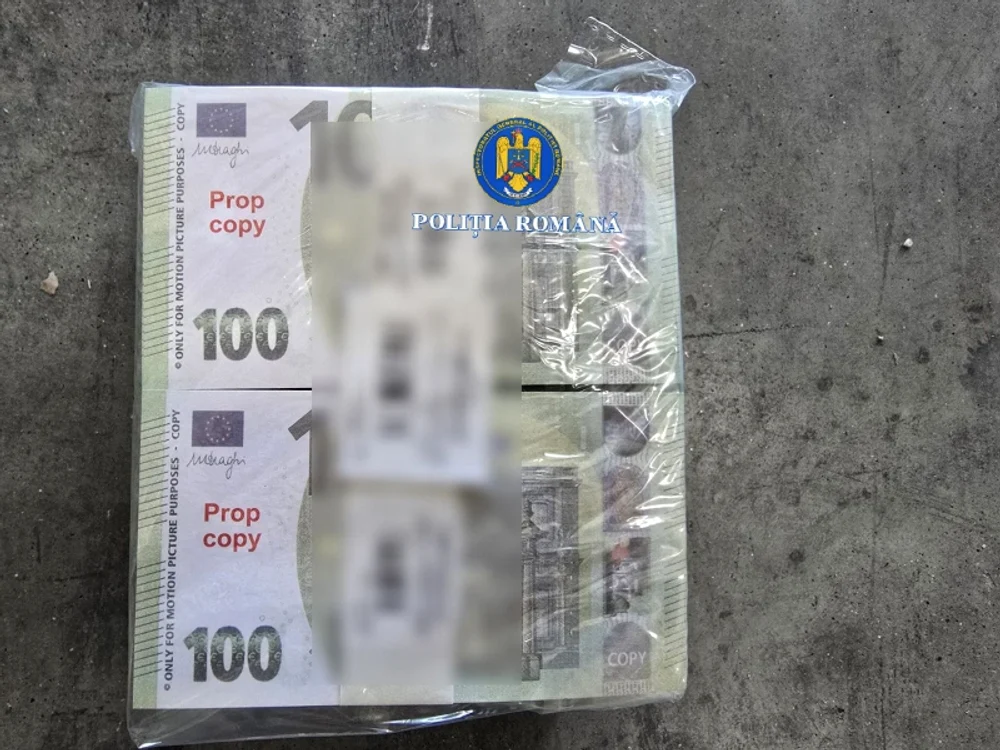 Banii erau recuzită pentru film FOTO: Poliția Română