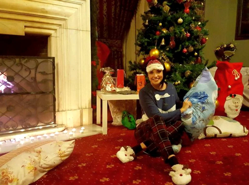 Vedeta a stat la petrecere în pijama şi papuci de casăfoto: arhiva personală