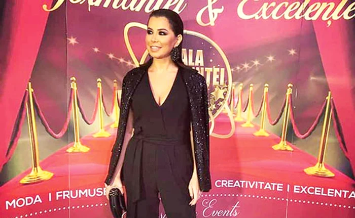 Simona Pătruleasa arată perfect la 44 de ani