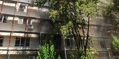 Incendiu bloc Calea Rahovei 325