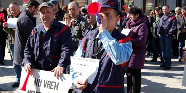 Protestul poştaşilor clujeni a durat o oră