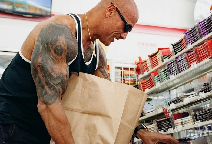 Dwayne a cumpărat toate batoanele Snickers (foto: Instagram)