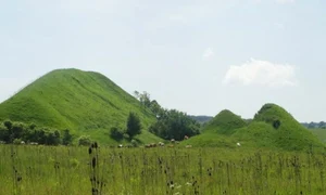 Tumulii de la Apold   O posibilă necropolă celtică jpeg