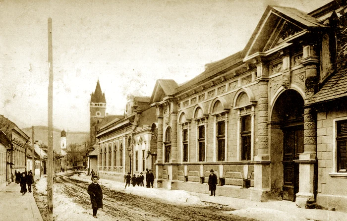 Strada Crișan, anii 1900. FOTO Colecția Muzeului Județean de Istorie și Arheologie Maramureș