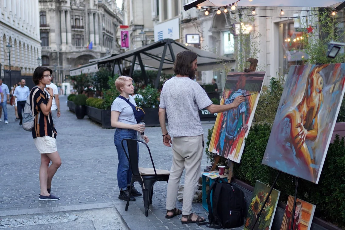 Mihai Nistor, artistul cu mii de fețe  FOTO Colecția personală jpg