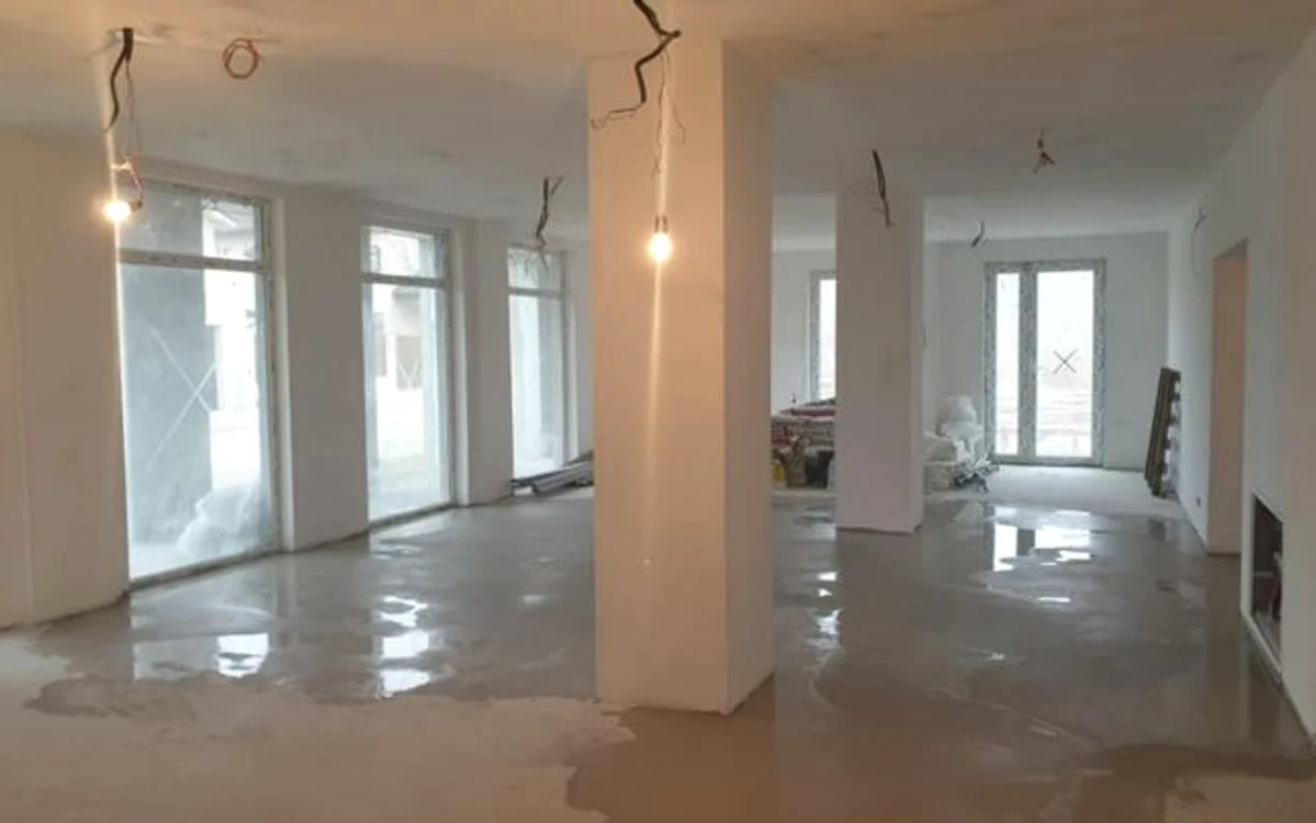 Preotul Claudiu Banu spune că mai are nevoie de doar 200.000 de lei, dar că nu se teme că nu va reuşi să finalizeze lucrarea sa de suflet