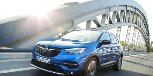 opel grandland x