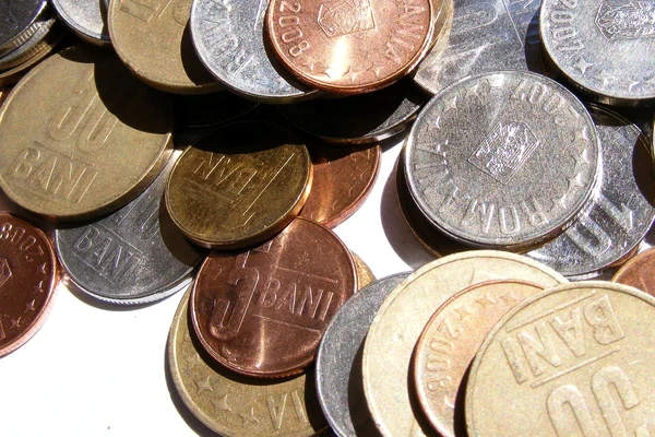 Băncile au împrumutat Statul cu 800 milioane lei pentru finanțarea deficitelor