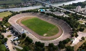 Stadionul din Medgidia. Foto Florin Rotaru. Wikipedia