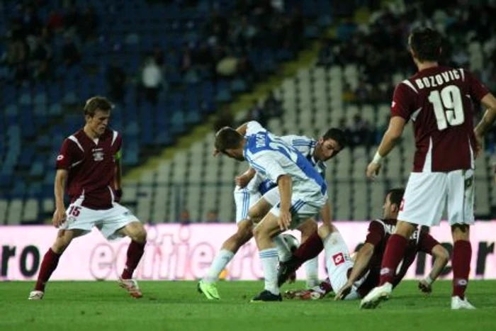 Turnu Severin: Universitatea - Unirea Alba Iulia, un duel echilibrat