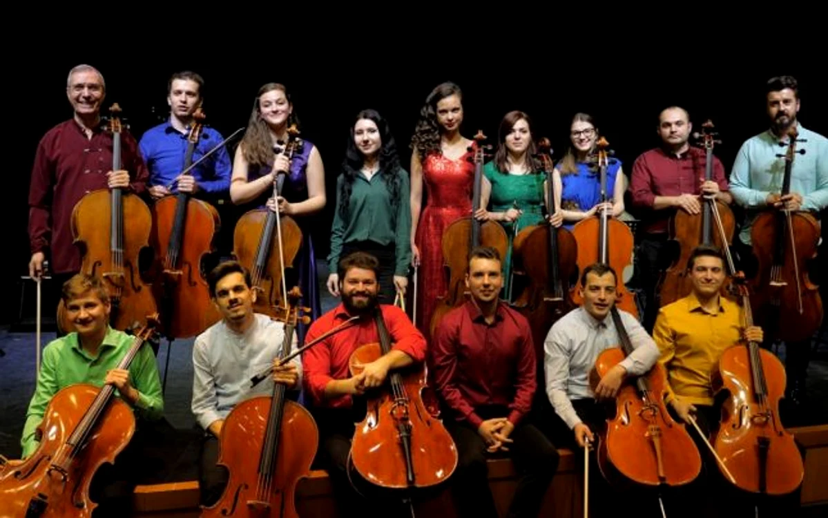 FOTO Virgil Oprina