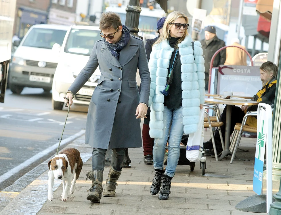 
    Căţelul Archie  valorează mai  mult decât banii  pentru Kate şi Jamie  