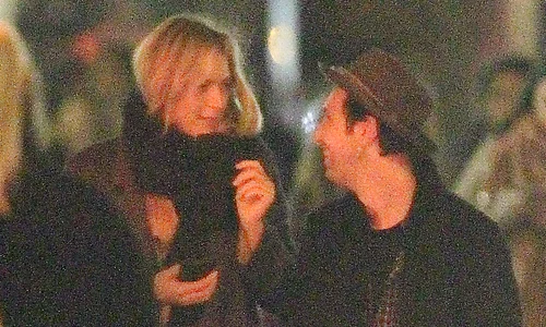 Exclusive    Maria Sharapova Out On A Date With A Mystery Man jpeg