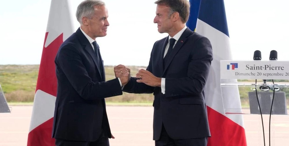 Macron și Carney l-au prins pe Trump la colț. Cum au trecut „liderii rezistenței" de la lingușeală la ironii. „Se joacă cu focul"?