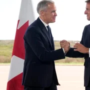 Mark Carney emmanuel macron jpg