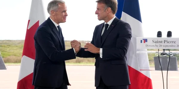 Mark Carney emmanuel macron jpg