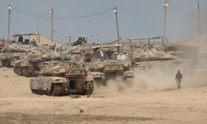 Tancuri israeliene  Fâșia Gaza FOTO EPA EFE jpg