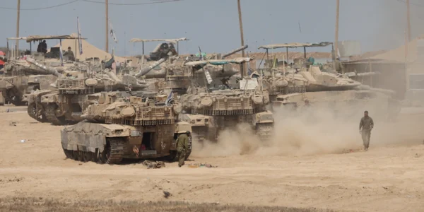 Tancuri israeliene  Fâșia Gaza FOTO EPA EFE jpg