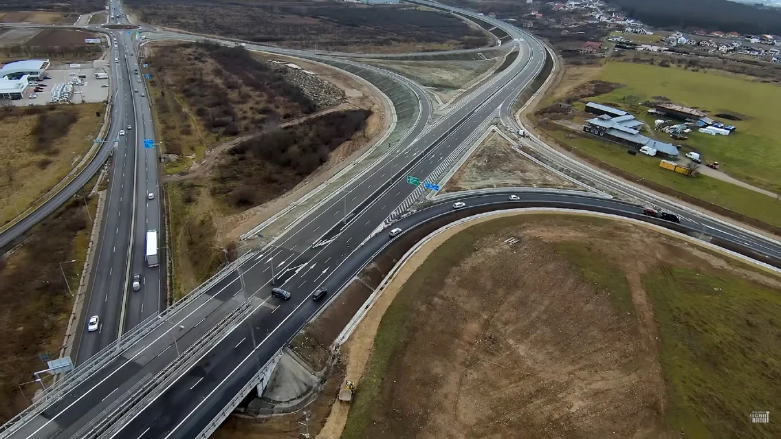 Cele mai recente imagini cu lotul I al Autostrăzii Sibiu Pitești înainte de deschidere Sursă YouTube Radu Ignat jpg