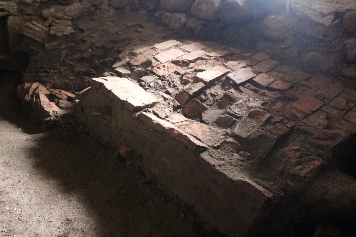 Cercetări arheologice în cadrul proiectului de restaurare a Cetății Medievale Bistrița